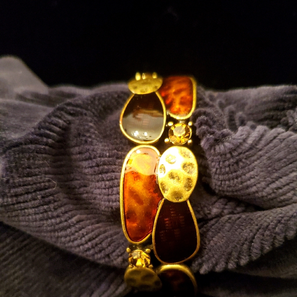 Bangle bracelet multi stone